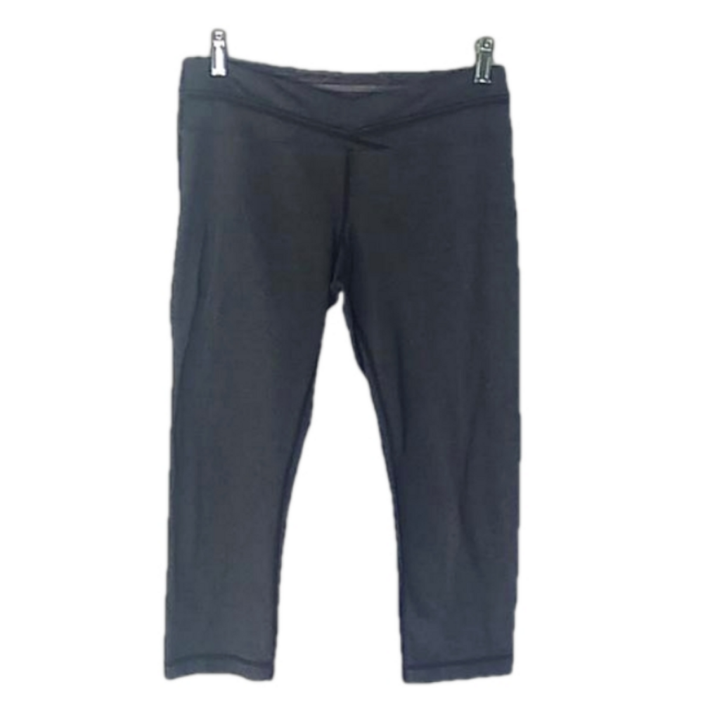 Lululemon Low Rise V Waist Grey Crop Leggings leg side ruffle W 28" Inseam 19"